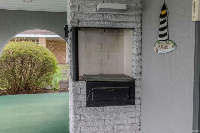 1125 S 495 E, Lagrange, IN 46761