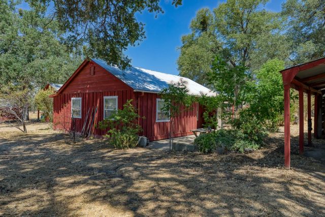 31913 Auberry Road, Auberry, CA 93602