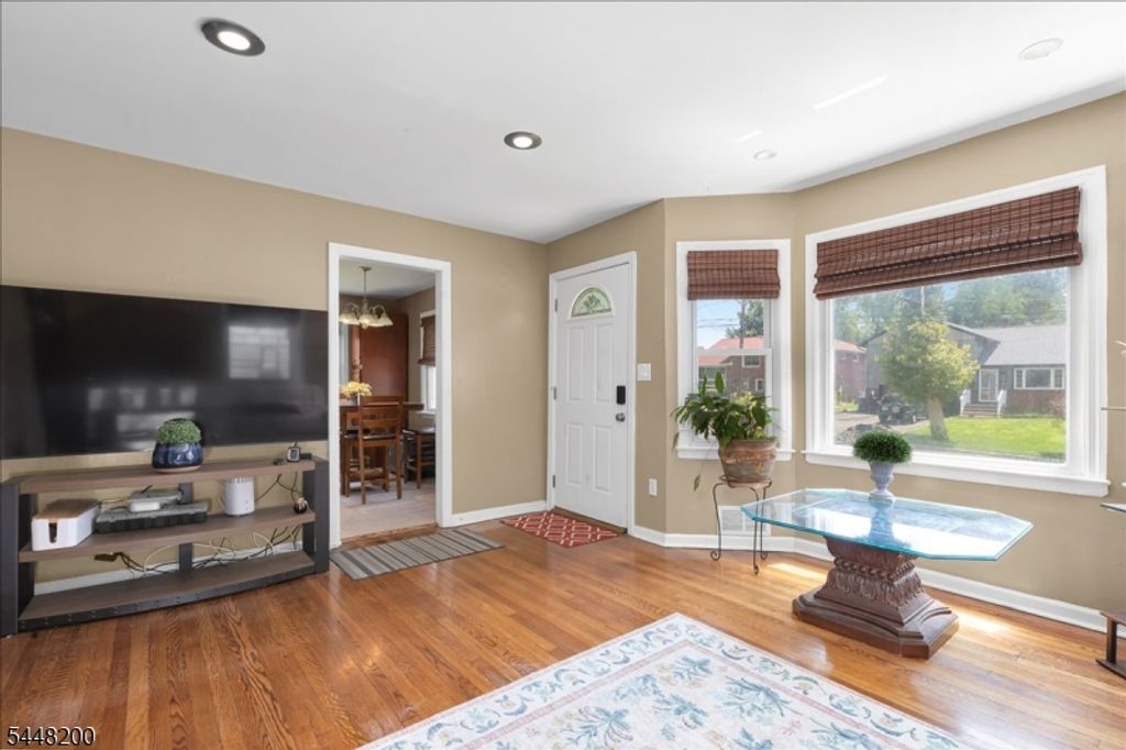 520 Huntington Ave, Plainfield City, NJ 07060 — photo 4