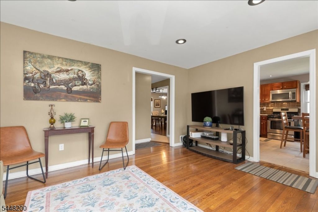 520 Huntington Ave, Plainfield City, NJ 07060 — photo 5
