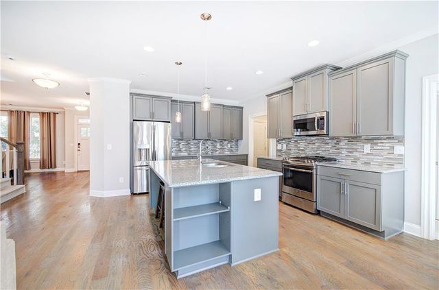 2114 Garrison Way NW, Atlanta, GA 30318