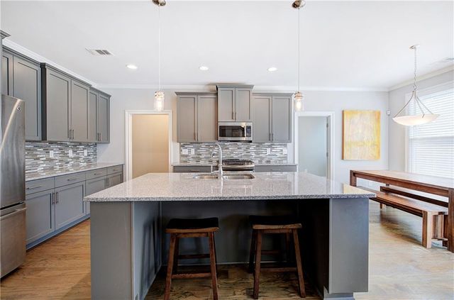 2114 Garrison Way NW, Atlanta, GA 30318