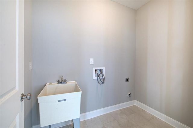2114 Garrison Way NW, Atlanta, GA 30318