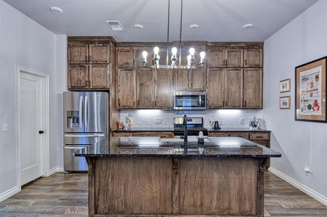 3025 Kettle Road, Norman, OK 73069