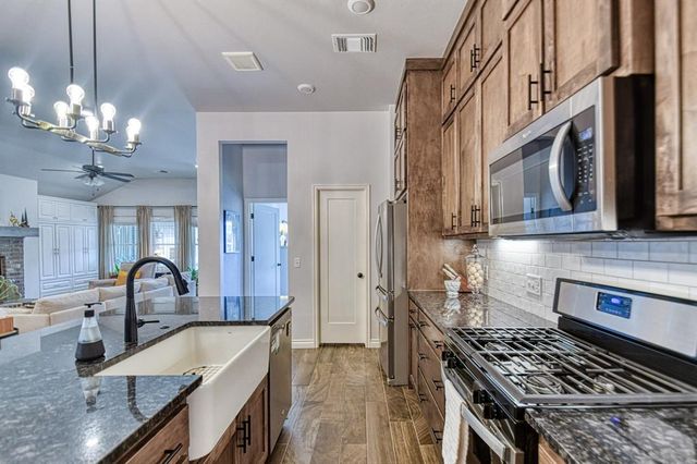 3025 Kettle Road, Norman, OK 73069