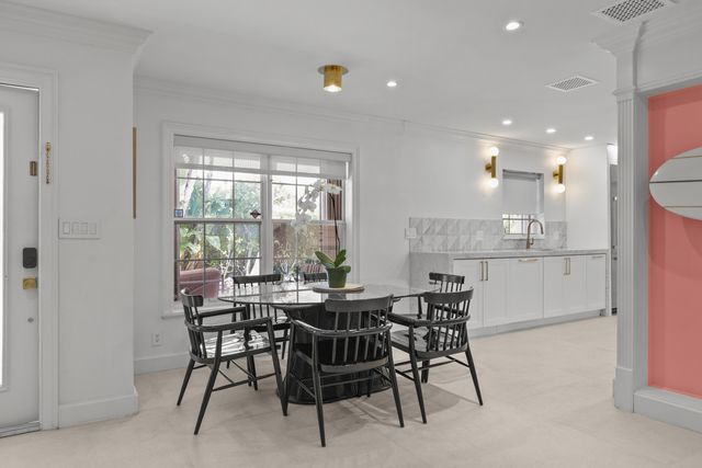 247 SE 3rd Avenue, Delray Beach, FL 33483