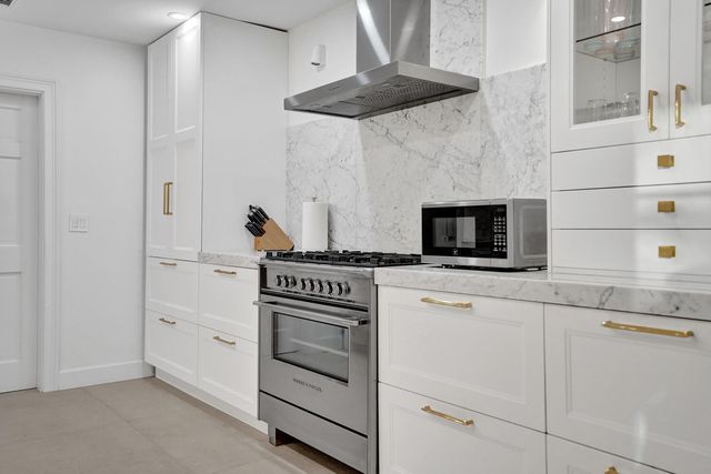 247 SE 3rd Avenue, Delray Beach, FL 33483