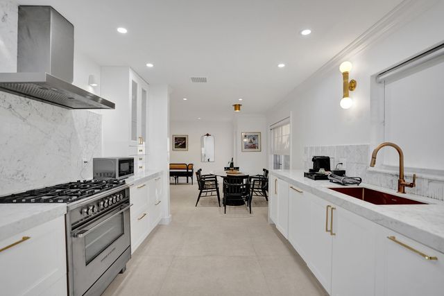 247 SE 3rd Avenue, Delray Beach, FL 33483