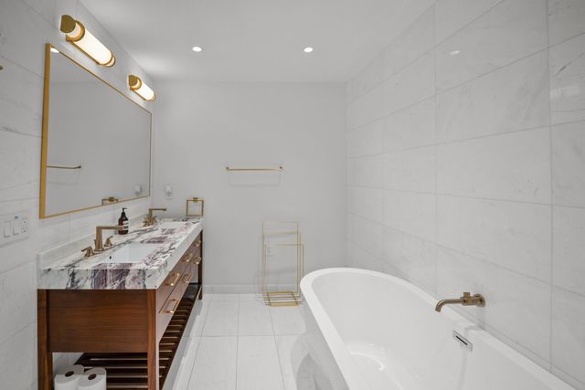 247 SE 3rd Avenue, Delray Beach, FL 33483