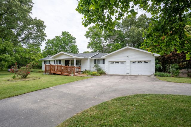 9272 Georgia 301, Trenton, GA 30752