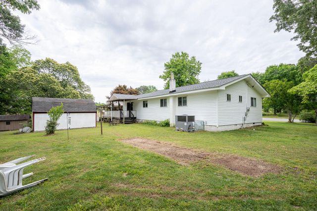 9272 Georgia 301, Trenton, GA 30752