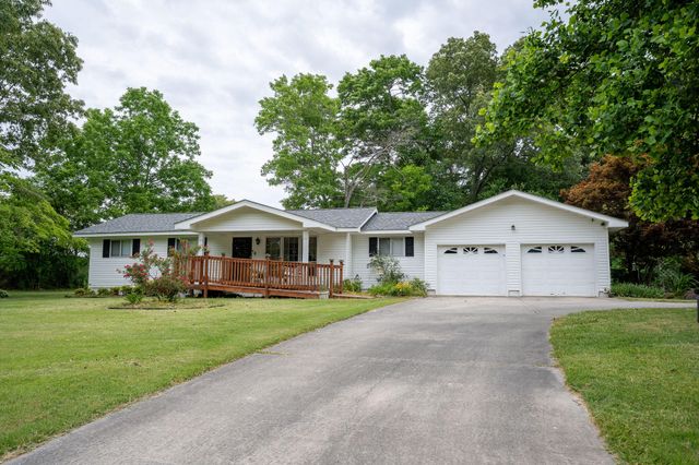 9272 Georgia 301, Trenton, GA 30752