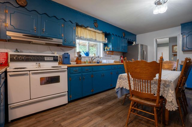 9272 Georgia 301, Trenton, GA 30752