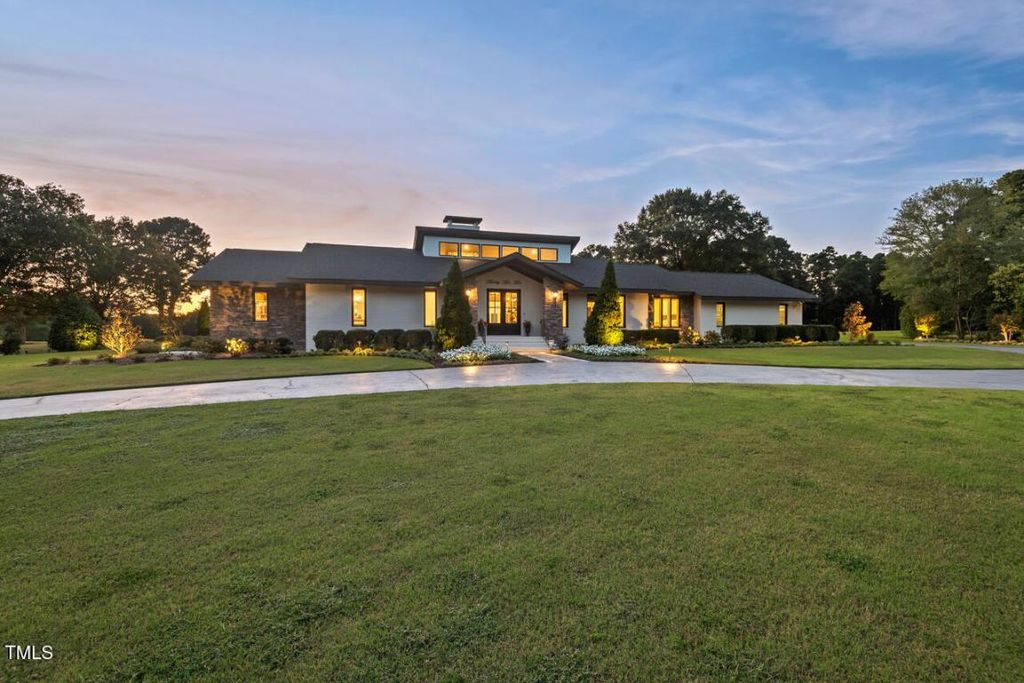 3210 Medford Road, Durham, NC 27705