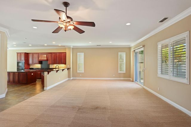 2439 Appleleaf Ln, Manteca, CA 95336