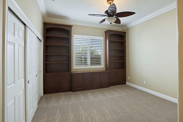 2439 Appleleaf Ln, Manteca, CA 95336