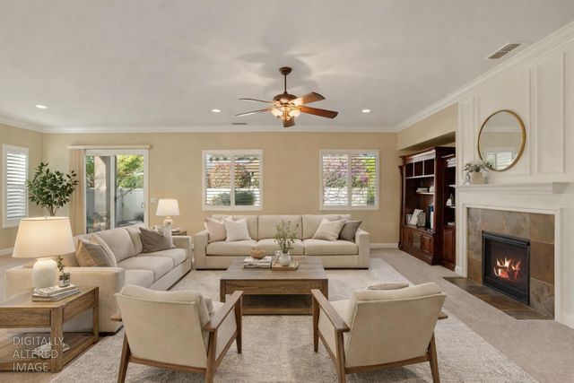 2439 Appleleaf Ln, Manteca, CA 95336