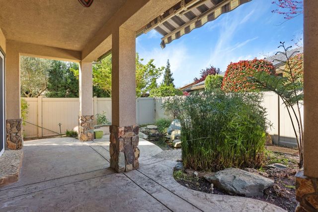 2439 Appleleaf Ln, Manteca, CA 95336