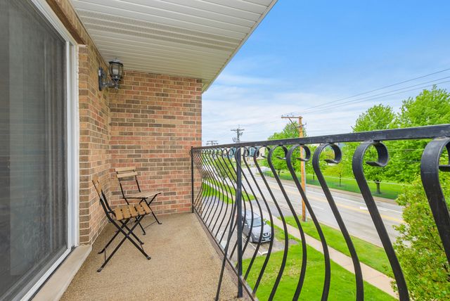 15255 West Avenue 3S, Orland Park, IL 60462