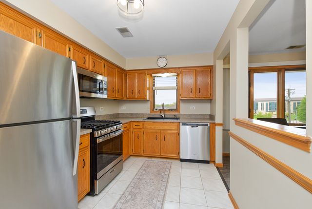 15255 West Avenue 3S, Orland Park, IL 60462