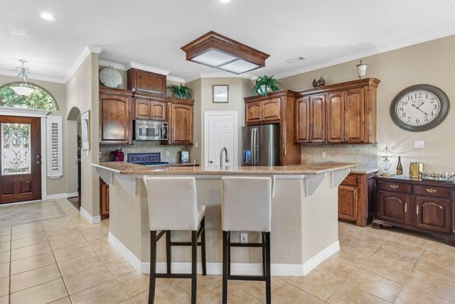 8 Winthrop Harbor, Montgomery, TX 77356