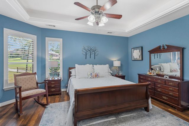 8 Winthrop Harbor, Montgomery, TX 77356