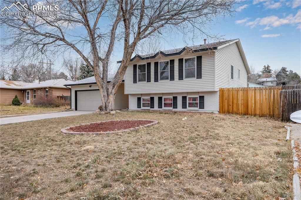 2217 E Peacemaker Terrace, Colorado Springs, CO 80920