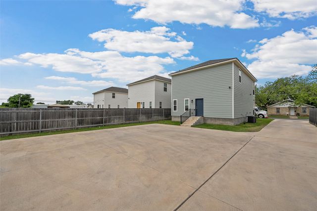 1108 Oakwood Avenue, Waco, TX 76706
