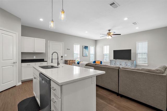 1108 Oakwood Avenue, Waco, TX 76706