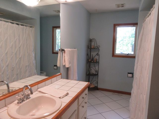 9552 Pine Street, Bridgman, MI 49106