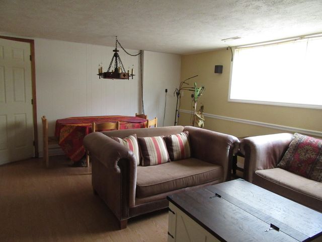 9552 Pine Street, Bridgman, MI 49106