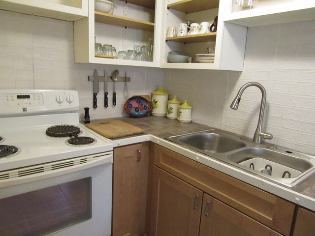 9552 Pine Street, Bridgman, MI 49106