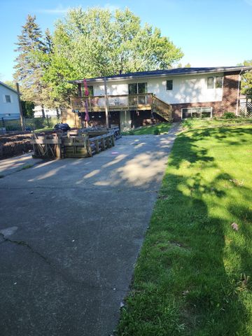 9552 Pine Street, Bridgman, MI 49106