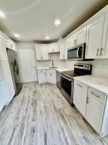 3301 SPANISH MOSS Terrace 303, Lauderhill, FL 33319