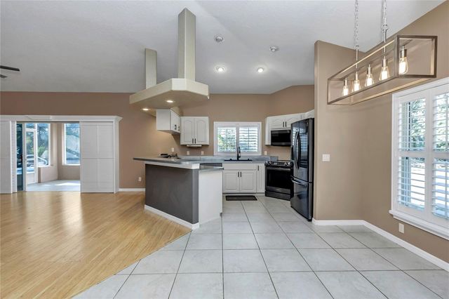 5940 N BONVIEW POINT, Dunnellon, FL 34434