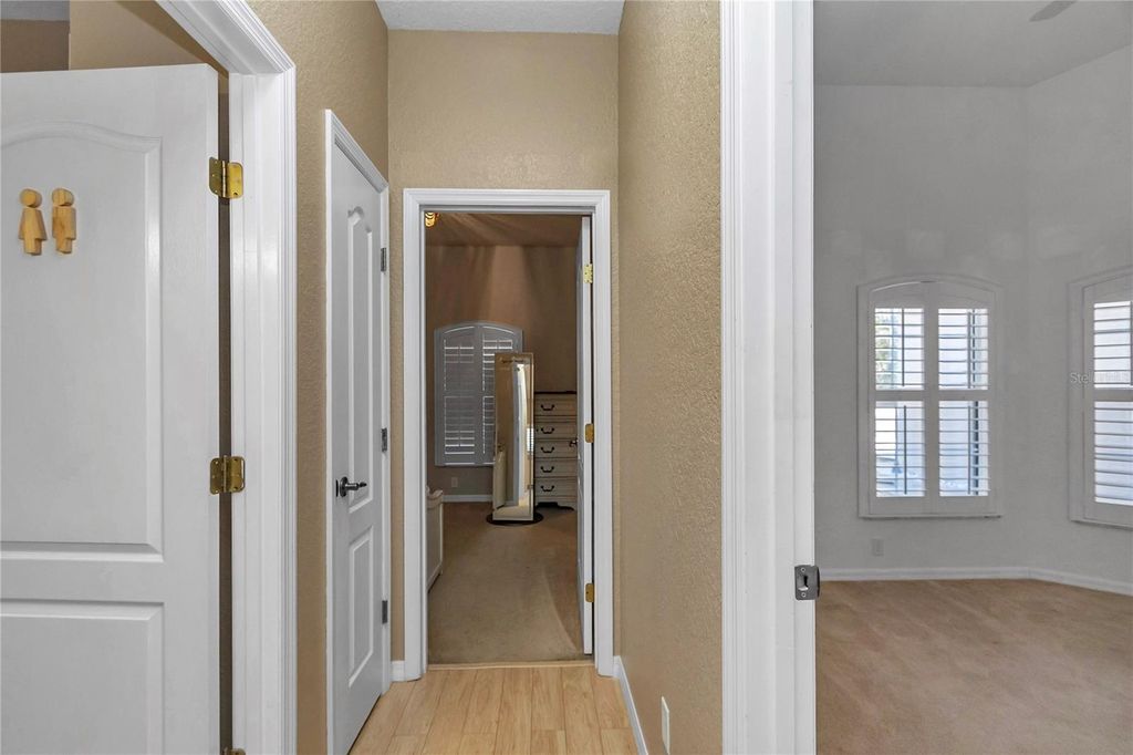 Image 33 of property listing at 5940 N BONVIEW POINT, Dunnellon, FL 34434