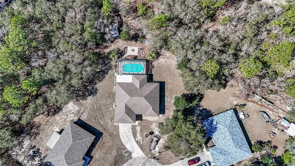 Image 43 of property listing at 5940 N BONVIEW POINT, Dunnellon, FL 34434