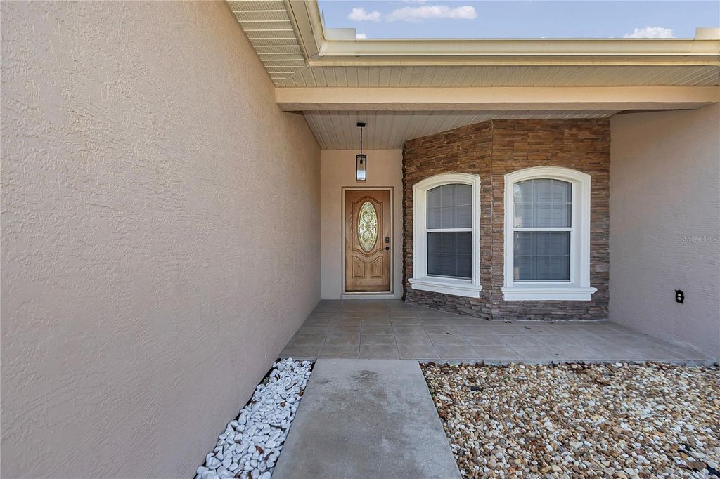 Image 8 of property listing at 5940 N BONVIEW POINT, Dunnellon, FL 34434