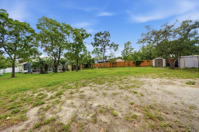 11312 LARK SPARROW ROAD, Weeki Wachee, FL 34614