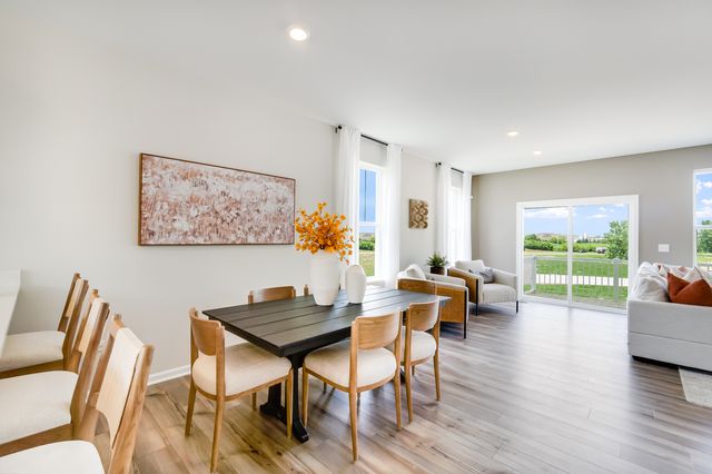 2238 Stonegate Road, Algonquin, IL 60102