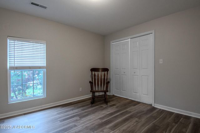 11552 COUNTY ROAD 4012, Holts Summit, MO 65043