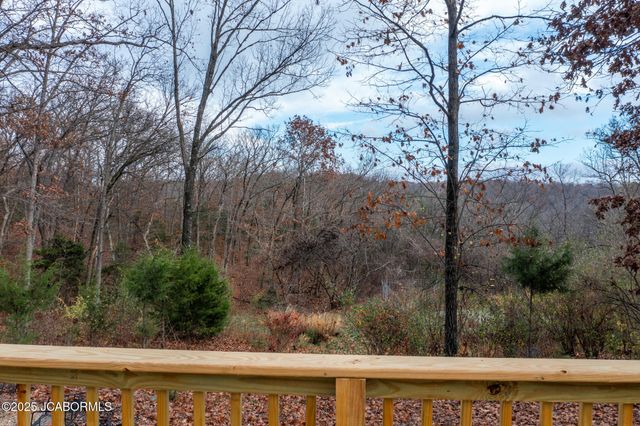 11552 COUNTY ROAD 4012, Holts Summit, MO 65043