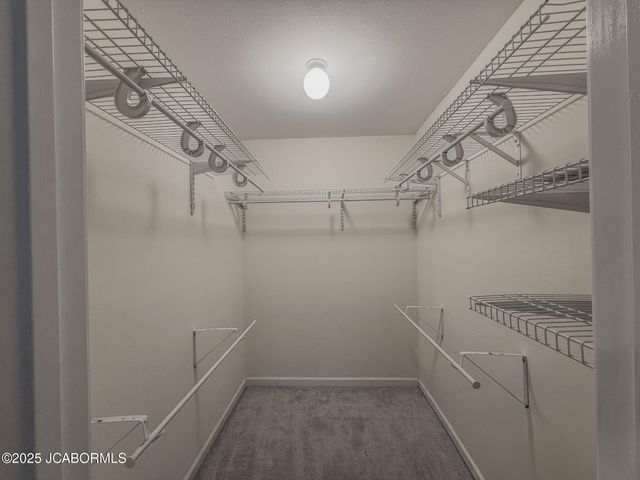 11552 COUNTY ROAD 4012, Holts Summit, MO 65043