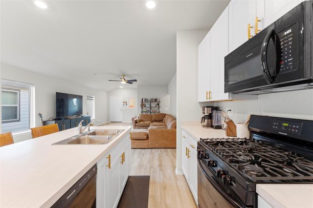 2034 Brixham Bluff Lane, Spring, TX 77373