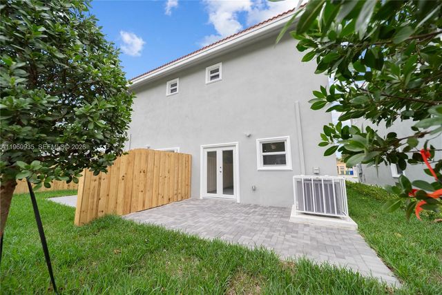 529 NW 56th Street, Miami, FL 33127
