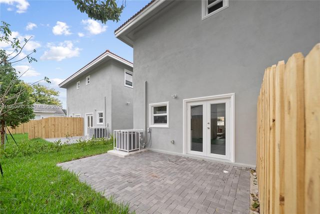 529 NW 56th Street, Miami, FL 33127
