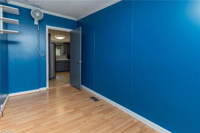 445 Lester Drive, Lexington, NC 27292