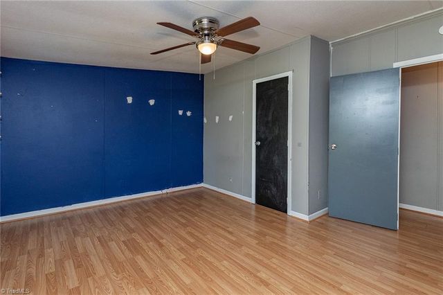 445 Lester Drive, Lexington, NC 27292
