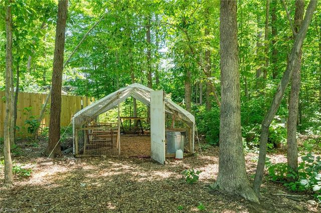 445 Lester Drive, Lexington, NC 27292
