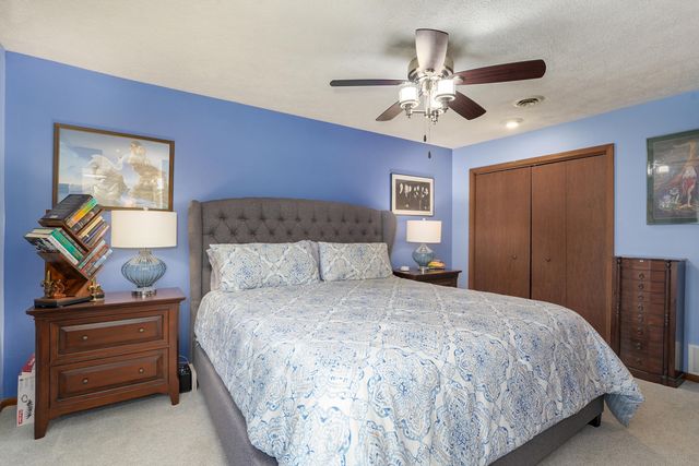 4349 S Cardinal Place, Springfield, MO 65804